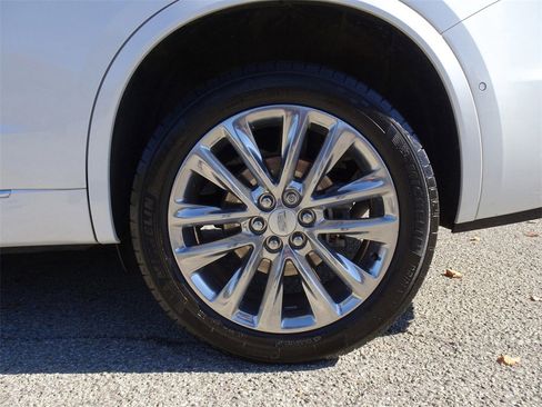 Certified 2023 Cadillac XT6 Premium Luxury w/ Technology Package image 25