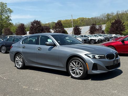 Used 2024 BMW 330i xDrive Sedan w/ Convenience Package AWD/4WD image 1