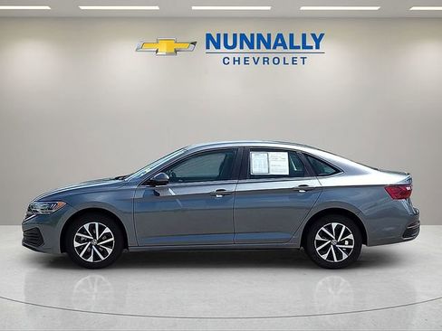 Used 2024 Volkswagen Jetta S FWD image 2
