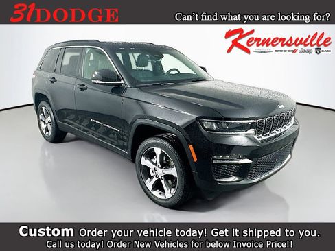 New 2025 Jeep Grand Cherokee Limited RWD image 1