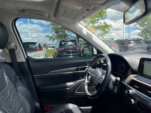 Certified 2022 Kia Telluride SX w/ SX Prestige Package AWD/4WD image 45