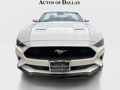 Used 2023 Ford Mustang Premium RWD image 3