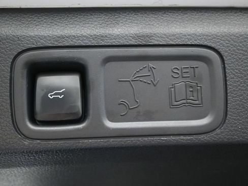 Used 2024 Ford Expedition Max Limited image 19