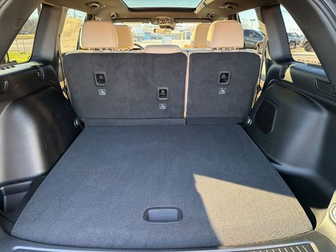 New 2026 Jeep Grand Cherokee Limited w/ Limited Altitude Package RWD image 8