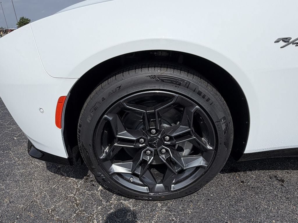 New 2026 Dodge Charger R/T w/ Driver Convenience Group AWD/4WD image 15