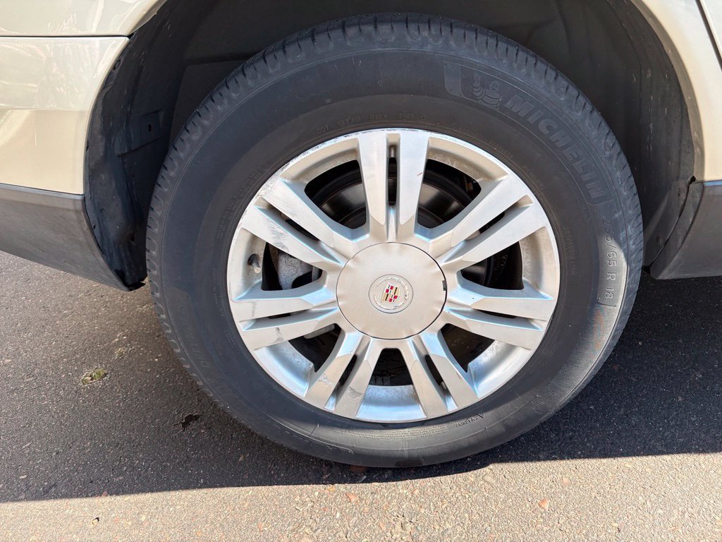 Used 2014 Cadillac SRX Luxury AWD/4WD image 5