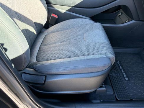 Used 2022 Hyundai Santa Fe SEL image 7