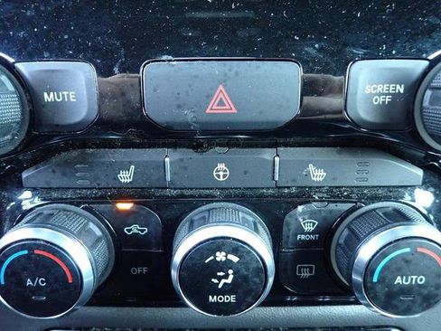 Certified 2022 RAM 1500 Big Horn image 22