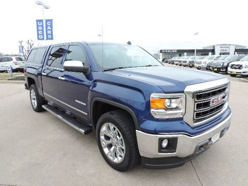 Used 2014 GMC Sierra 1500 SLT w/ SLT Crew Cab Value Package image 4