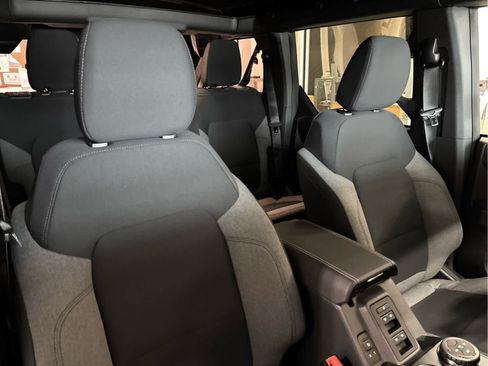 New 2025 Ford Bronco Big Bend image 27