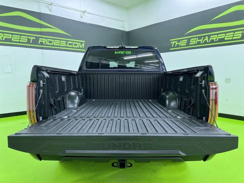 Used 2024 Toyota Tundra Platinum AWD/4WD image 9