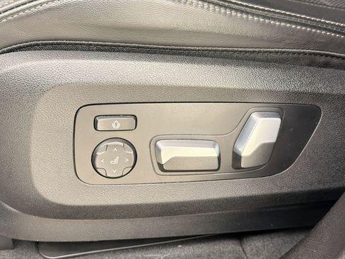 Certified 2023 BMW X5 xDrive40i w/ M Sport Package image 14