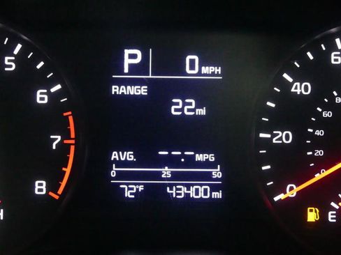 Used 2023 Kia Rio LX FWD image 32