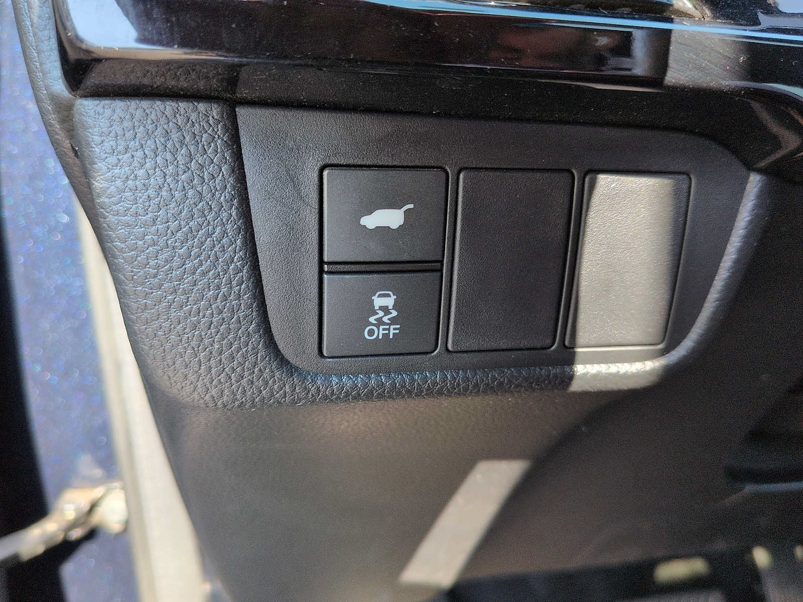 Used 2024 Honda CR-V EX-L image 17