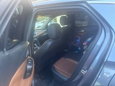 Used 2020 Buick Encore GX Essence FWD image 22