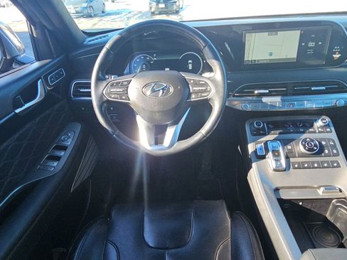 Used 2022 Hyundai Palisade Calligraphy image 9
