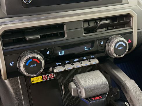 Used 2024 Toyota Tacoma TRD Off-Road AWD/4WD image 24