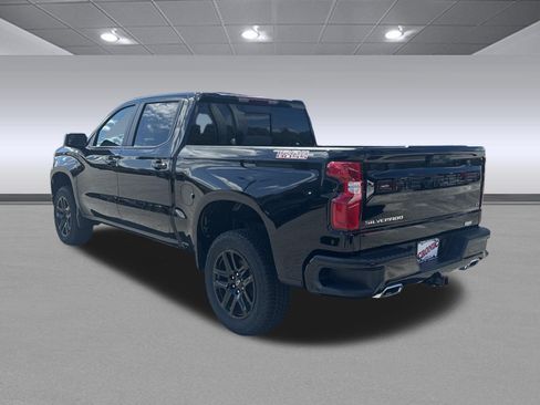 New 2026 Chevrolet Silverado 1500 LT Trail Boss w/ Convenience Package II AWD/4WD image 5
