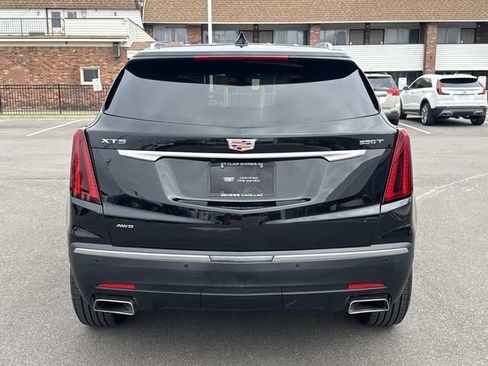 Certified 2024 Cadillac XT5 Luxury w/ LPO, Floor Liner Package AWD/4WD image 7