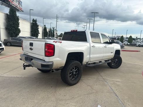 Used 2018 Chevrolet Silverado 1500 LT w/ Texas Edition AWD/4WD image 3