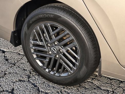 Used 2026 Nissan Sentra SV w/ Floor Mat Package FWD image 8
