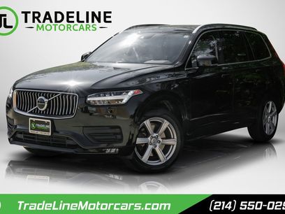 Used 2021 Volvo XC90 T6 Momentum
