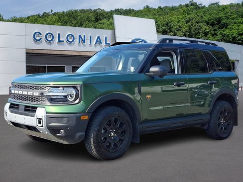 Used 2025 Ford Bronco Sport Badlands w/ Badlands Tech Package AWD/4WD image 3