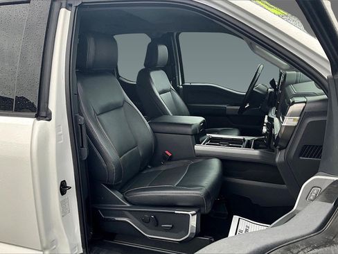 Used 2023 Ford F350 Lariat w/ Snow Plow Prep Package image 4