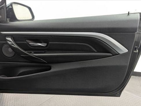 Used 2019 BMW 440i Coupe w/ M Sport Package image 17