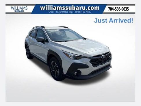 Used 2024 Subaru Crosstrek 2.0i Premium w/ Crosstrek Mirror Package image 1