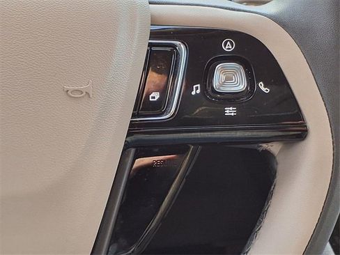 Certified 2022 Lincoln Corsair FWD image 15