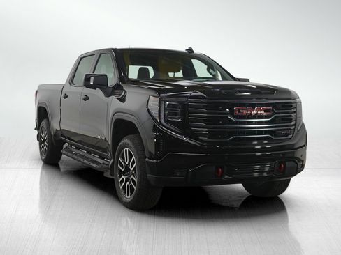 Used 2025 GMC Sierra 1500 AT4 w/ AT4 Preferred Package image 7