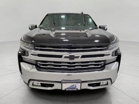 Used 2019 Chevrolet Silverado 1500 LTZ w/ LTZ Premium Package AWD/4WD image 13
