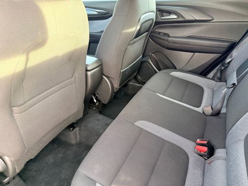 Used 2024 Chevrolet TrailBlazer LS image 21