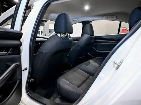 Used 2021 MAZDA MAZDA3 s image 14