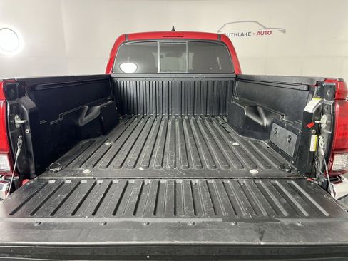 Used 2023 Toyota Tacoma SR5 w/ SR5 Appearance Package RWD image 22