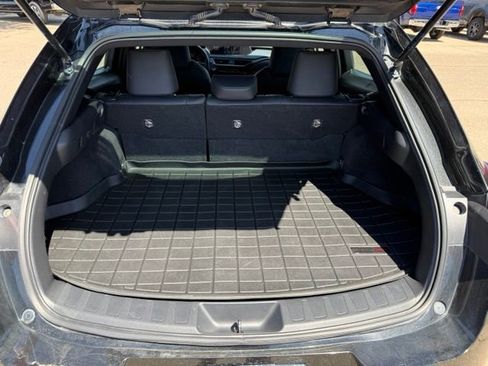 Used 2021 Lexus UX 250h w/ Accessory Package (Z1) AWD/4WD image 39