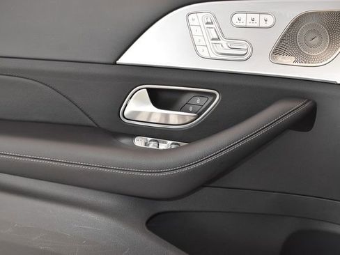 Used 2025 Mercedes-Benz GLE 350 4MATIC image 22
