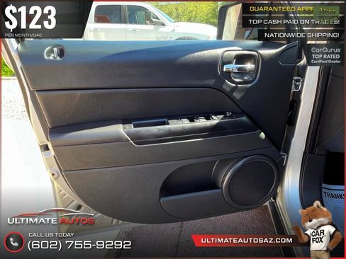 Used 2012 Jeep Patriot Latitude FWD image 15