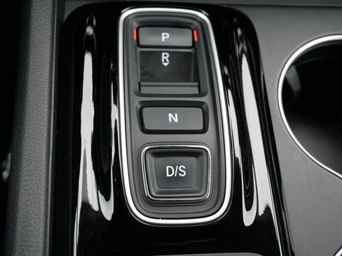 Certified 2024 Honda Pilot Elite image 24