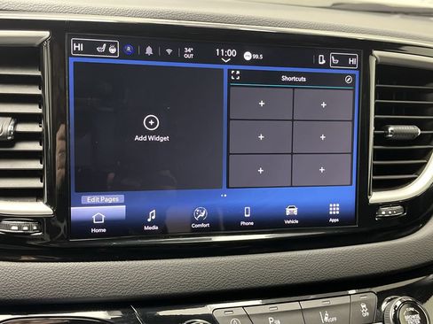 Used 2025 Chrysler Pacifica Select FWD image 19