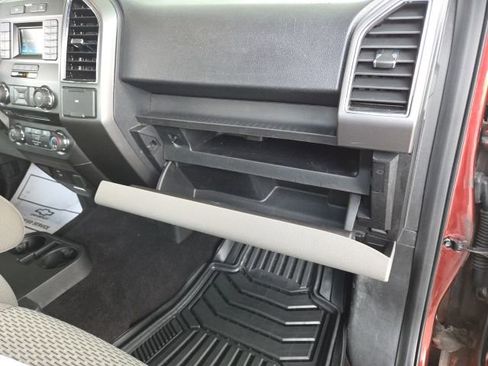 Used 2017 Ford F150 XLT w/ XTR Package image 46