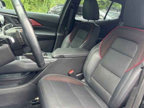 Used 2024 Chevrolet Equinox EV RS AWD/4WD image 4