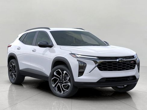 New 2026 Chevrolet Trax RS w/ Driver Confidence Package image 7