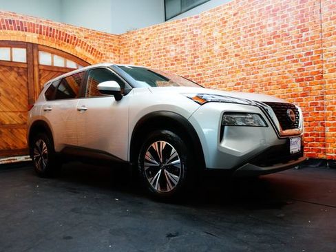 Certified 2023 Nissan Rogue SV AWD/4WD image 3