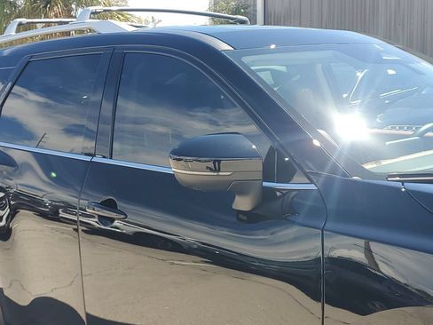 Used 2025 Nissan Pathfinder Platinum w/ Cargo Package FWD image 11