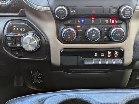 Used 2022 RAM 1500 Laramie AWD/4WD image 20