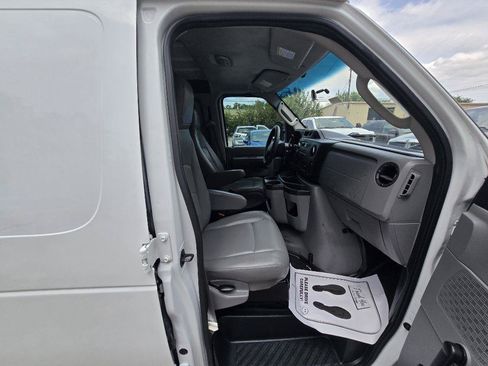 Used 2012 Ford E-150 and Econoline 150 RWD image 11