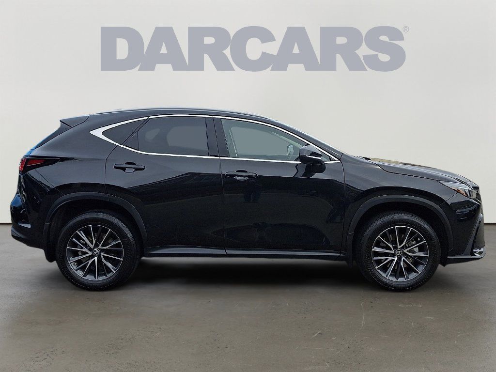 Used 2023 Lexus NX 350 AWD image 7