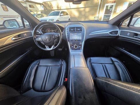 Used 2020 Lincoln MKZ FWD image 15
